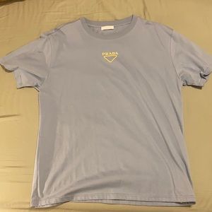 Men’s t shirt size m